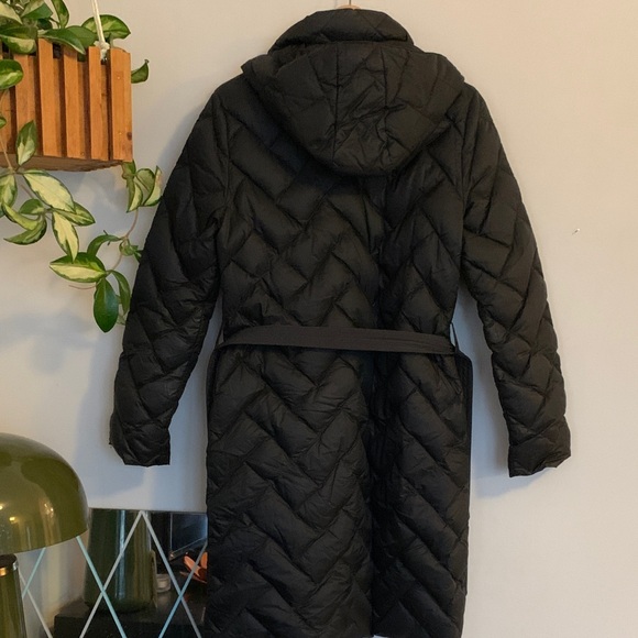 Moncler Black Quilted Puffer Jacket - Picture 11 of 14